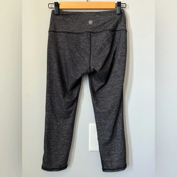 ATHLETA CAPRI size XS - Picture 3 of 5